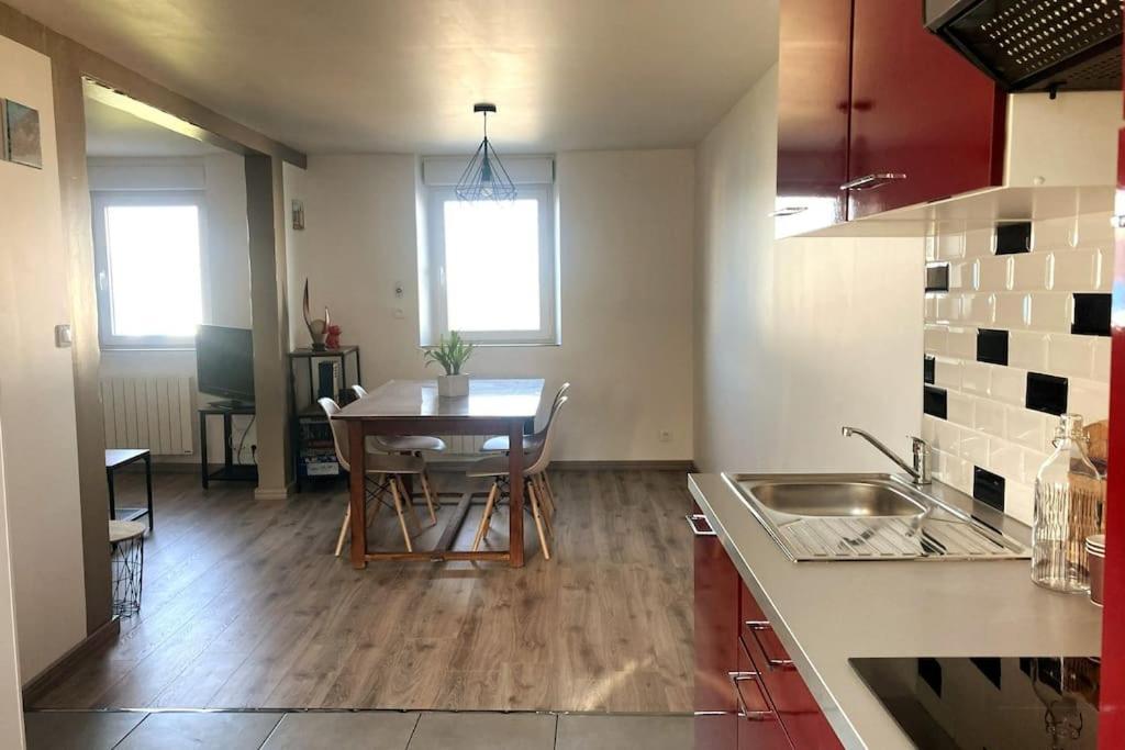 La Petite Boutique Rouge Apartment กาเยอ-ซูร์-แม ภายนอก รูปภาพ