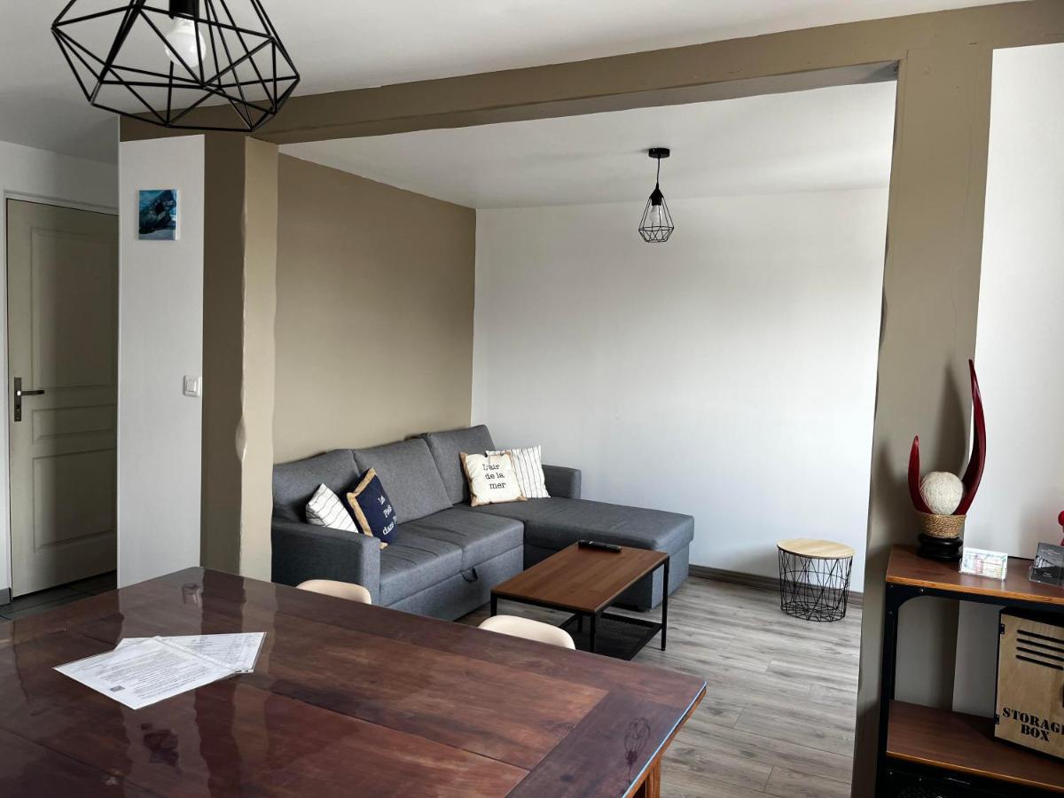 La Petite Boutique Rouge Apartment กาเยอ-ซูร์-แม ภายนอก รูปภาพ